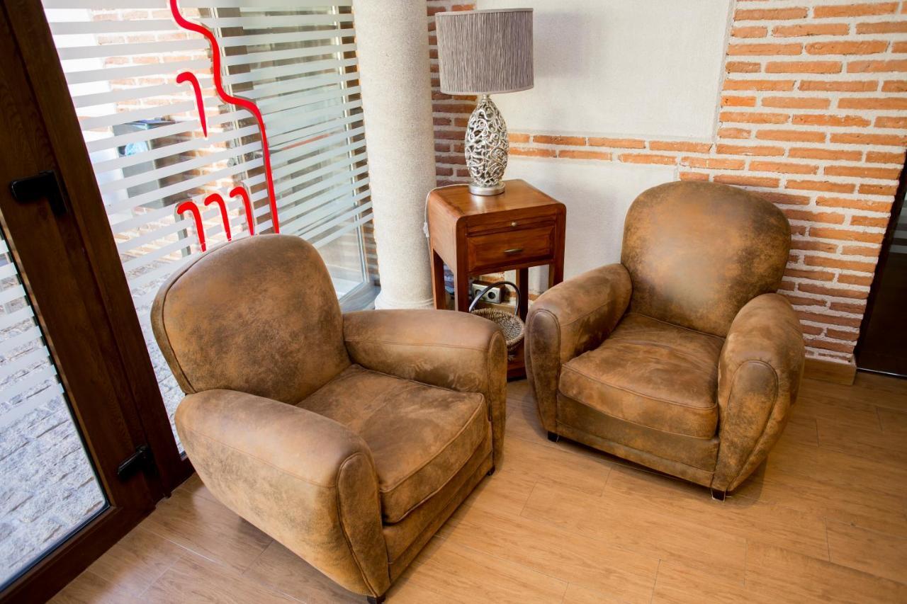 Velayos Hosteria Del Mudejar Avila מראה חיצוני תמונה