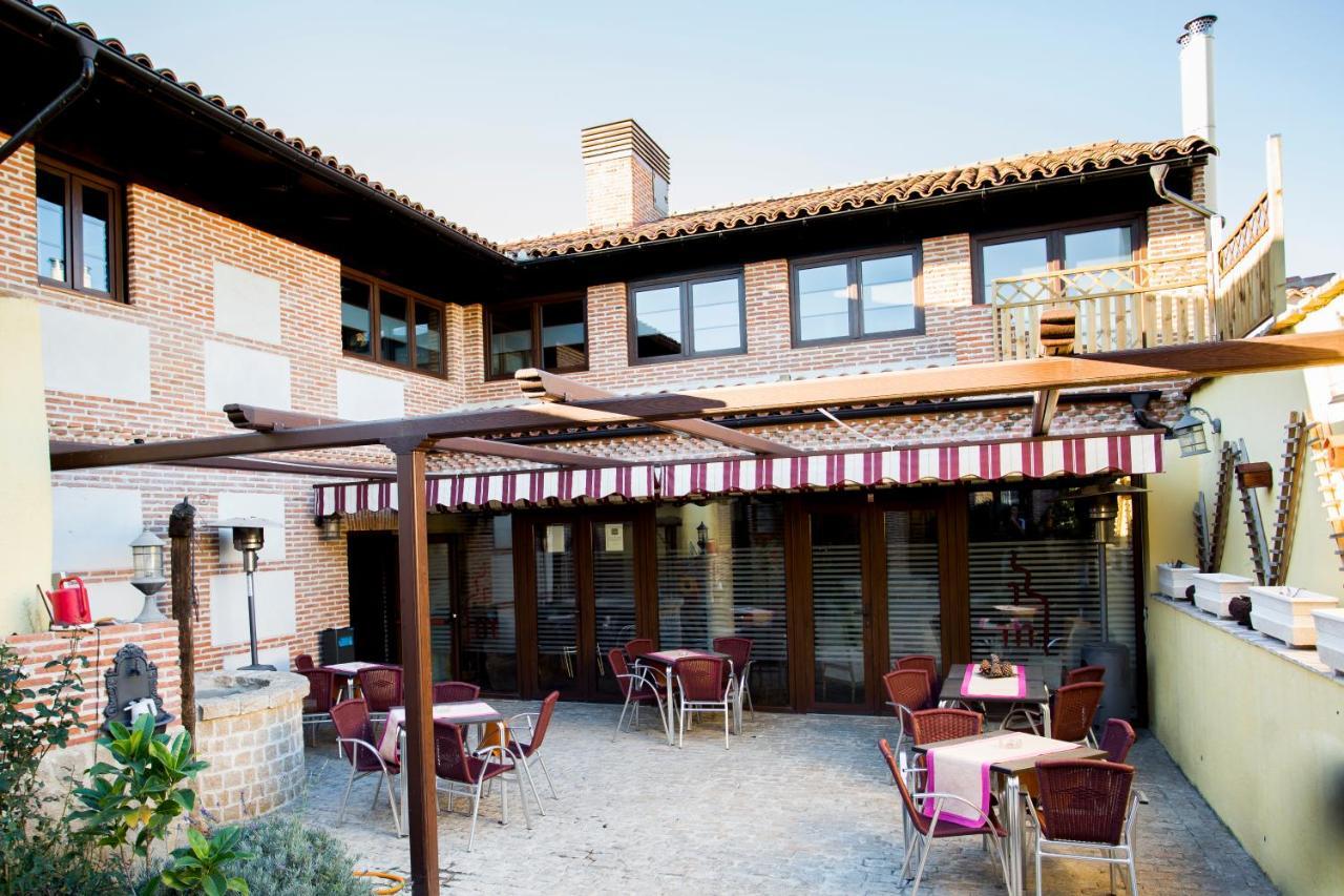Velayos Hosteria Del Mudejar Avila מראה חיצוני תמונה