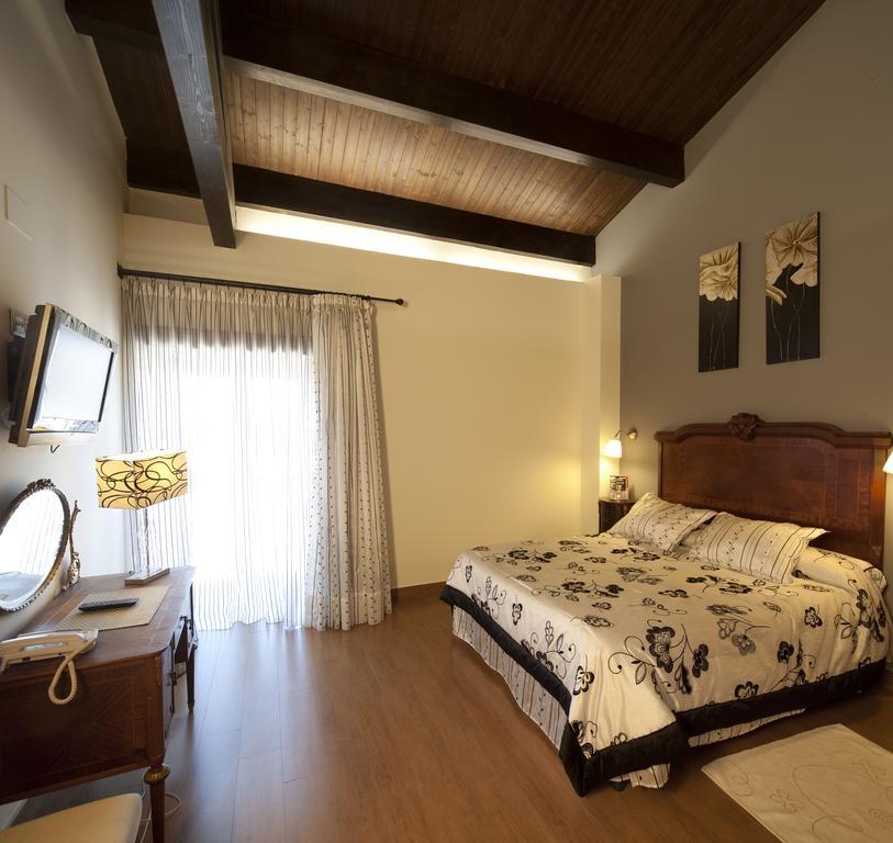 Velayos Hosteria Del Mudejar Avila מראה חיצוני תמונה